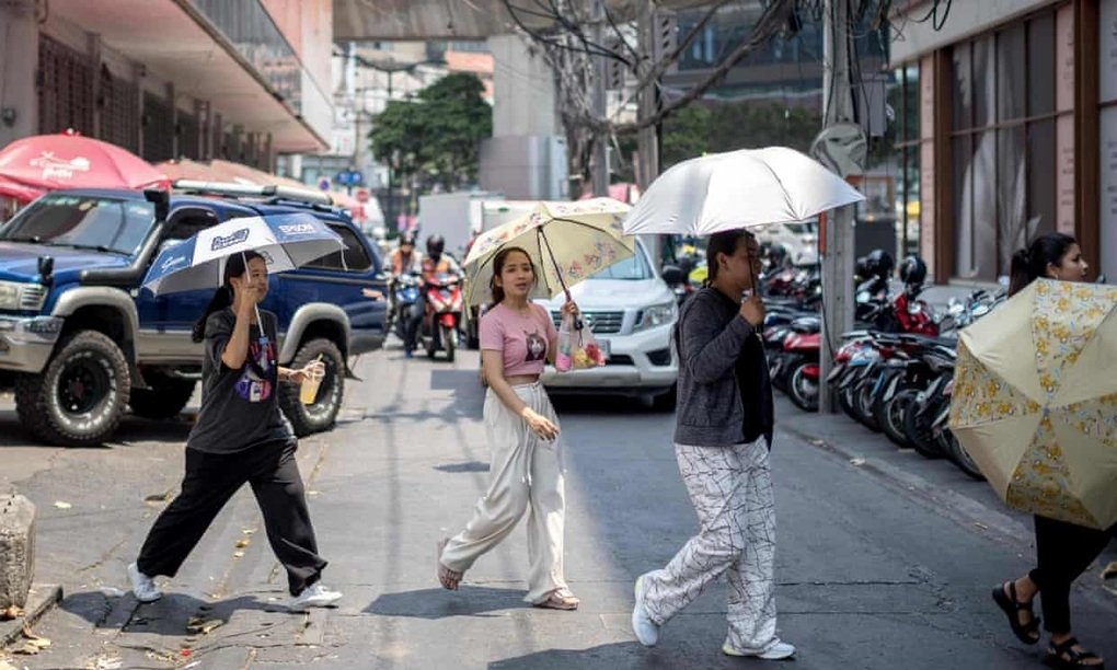 The `once in a hundred years` heat wave covers Southeast Asia 0